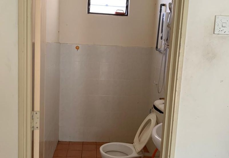 Bukit Beruang Utama Apartment