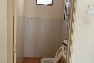 Bukit Beruang Utama Apartment