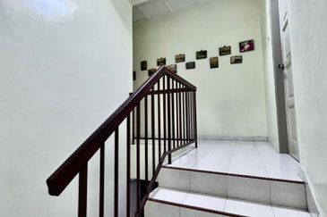 Taman Muzaffar Heights