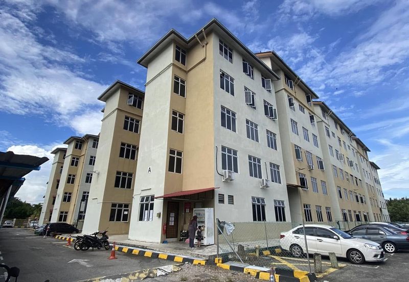 Pangsapuri Bukit Beruang Utama