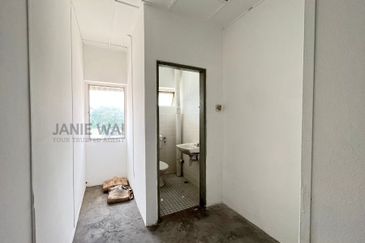 Perindustrian Serdang Raya