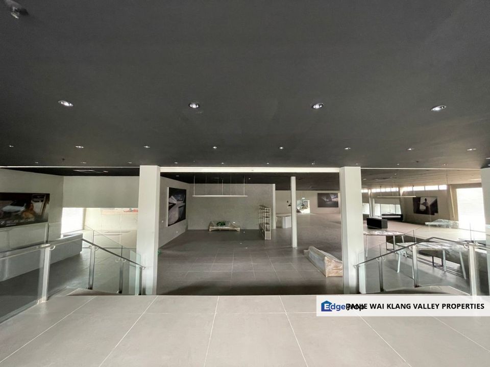 Car Showroom 3S 4S Showroom Puchong Taman Perindustrian Kinrara Bukit Jalil, Selangor, Bandar Kinrara Puchong