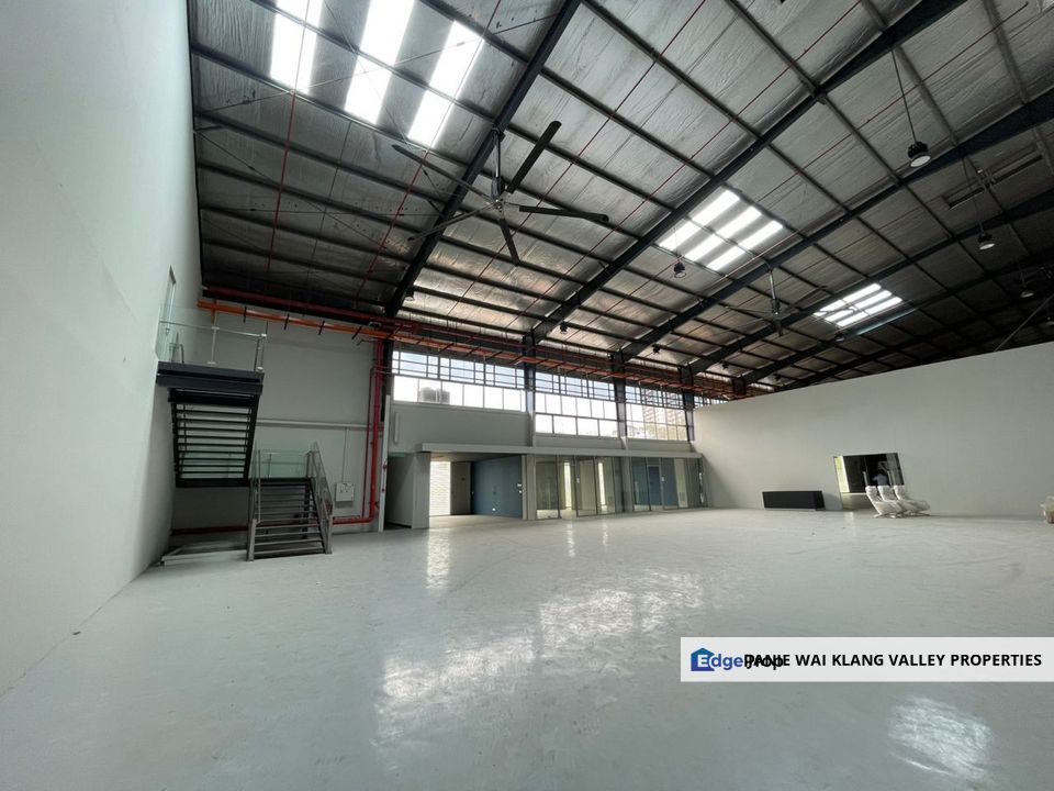 Car Showroom 3S 4S Showroom Puchong Taman Perindustrian Kinrara Bukit Jalil, Selangor, Bandar Kinrara Puchong