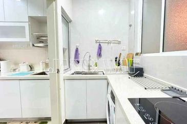 Savanna Executive Suites @ Southville City