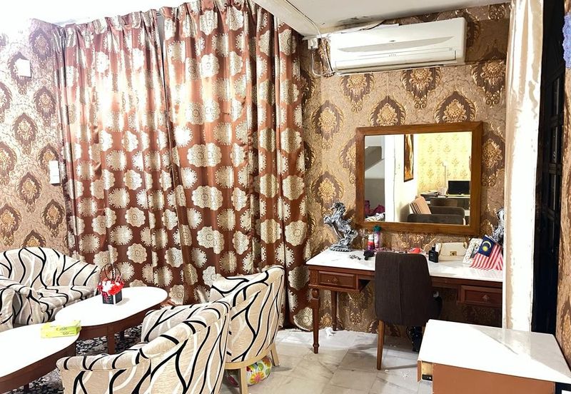 TAMAN BUKIT INDAH (1210)