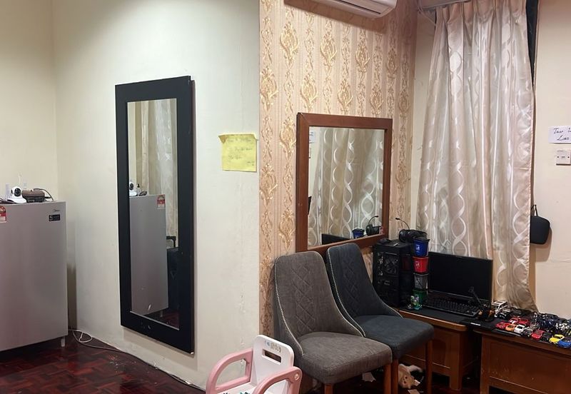 TAMAN BUKIT INDAH (1210)