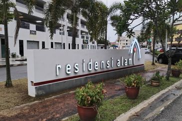 Residensi Alami