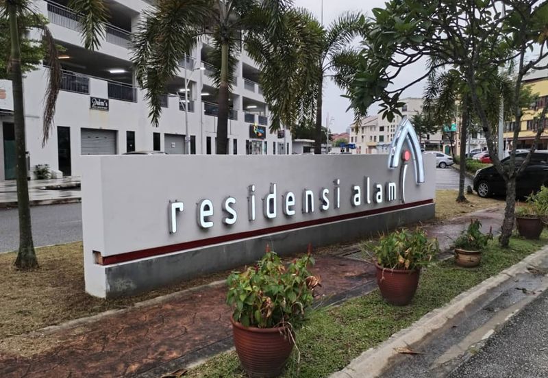 Residensi Alami