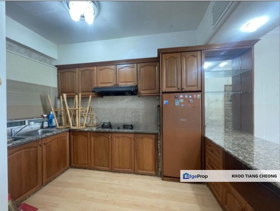 Move-in Ready Freehold Mar Vista Condominium For Sale, Penang, Batu Ferringhi