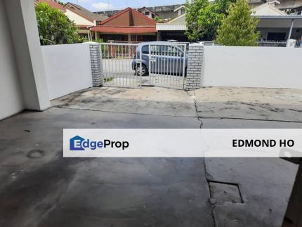 Single storey link house for sale at SS12 Subang Jaya, Selangor, Subang Jaya