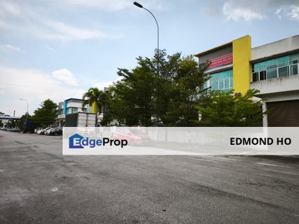 2.5 storey semid factory at  Kawasan Perindustrian Sungai Puloh , Klang, Selangor, Klang