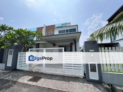 Near Klebang  Beach Gated Guarded Renovated swimming  pool Gym 3 Storey Semi D @Klebang  Utama  for sales, Melaka, Klebang