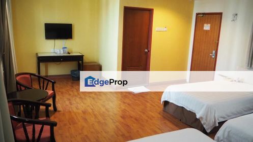 60 rooms 2 joined 3 storey hotel with lift near Melaka Raya Kota syahbandar for sales, Melaka, Melaka Tengah