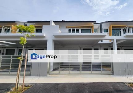 Freehold Gated guared 2 storey Terrace Taman molek Residence, Melaka, Melaka Tengah