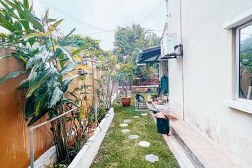 Saujana Damansara Damansara Damai 2 Storey (END LOT) For Sale