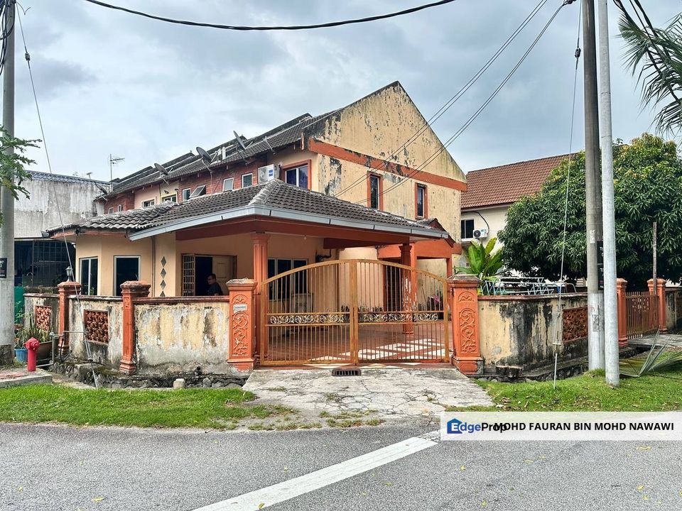 (CORNER LOT) 2 Storey Taman Eka Matahari Labu Bandar Sri Sendayan For