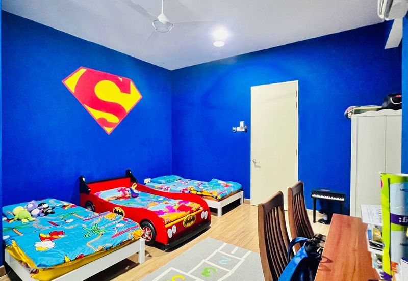 Lake Point Residence