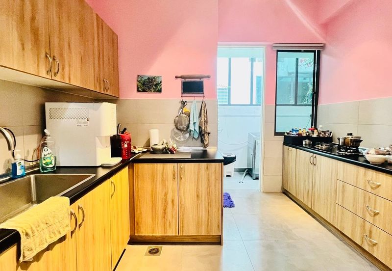 Lake Point Residence