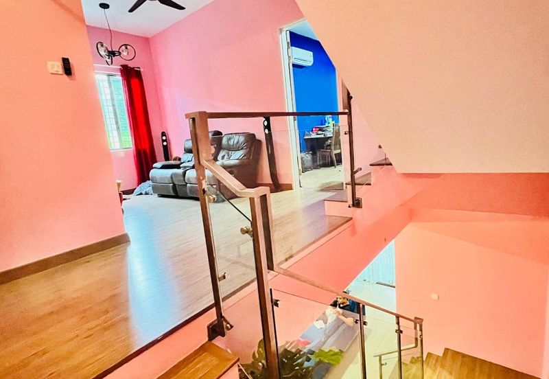 Lake Point Residence