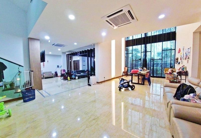 Taman Sri Hijau ( New Green Park )