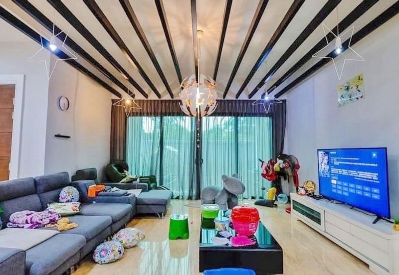 Taman Sri Hijau ( New Green Park )