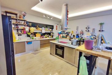 Taman Sri Hijau ( New Green Park )