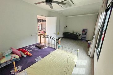 Taman Sri Hijau ( New Green Park )