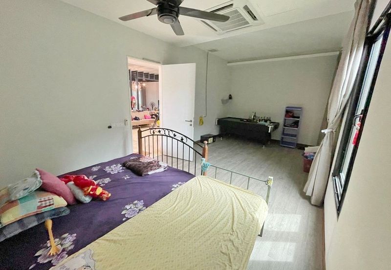 Taman Sri Hijau ( New Green Park )