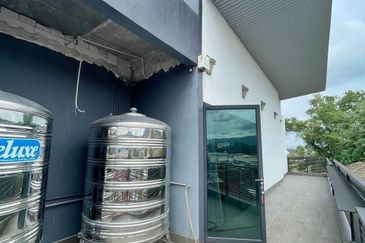 Taman Sri Hijau ( New Green Park )