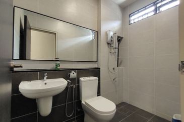 Elmina Green Three @ City of Elmina