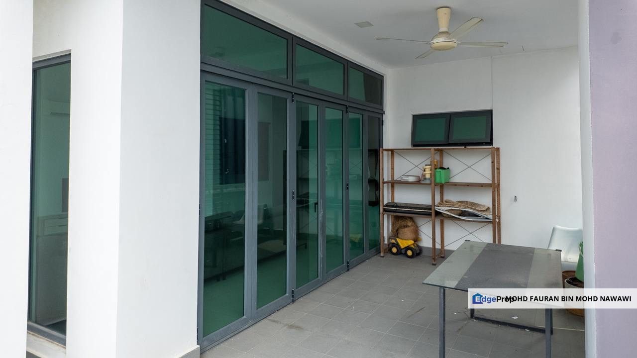 Sejati Residences Asnonia 2 Triple Storey Bungalow (PRIVATE LIFT & CLUBHOUSE) Cyberjaya For Sale, Selangor, Cyberjaya