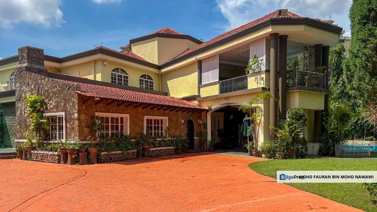 KGSAAS GOLF CLUB SEKSYEN 13 DOUBLE STOREY BUNGALOW RENOVATED+HUGE LAND Shah Alam For Sale, Selangor, Shah Alam