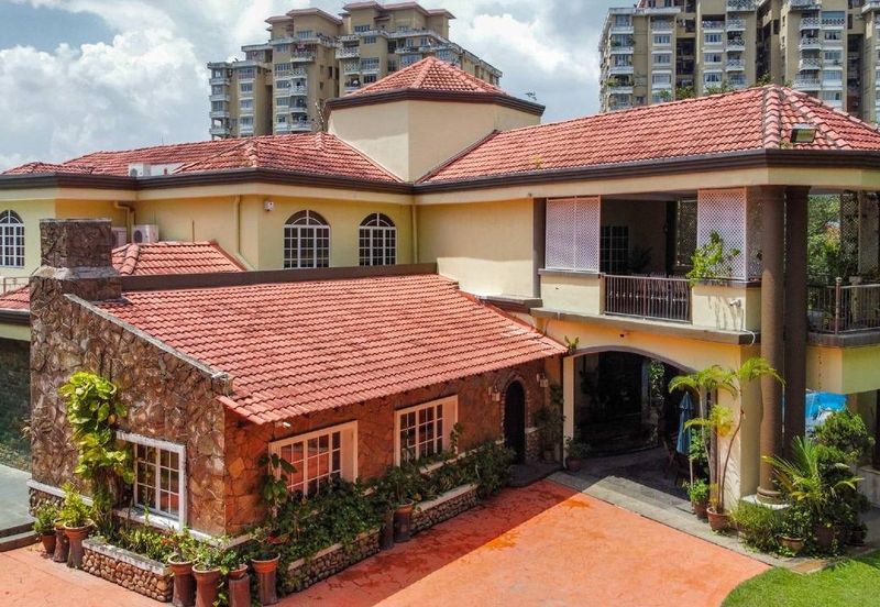 KGSAAS Golf Club, Seksyen 13