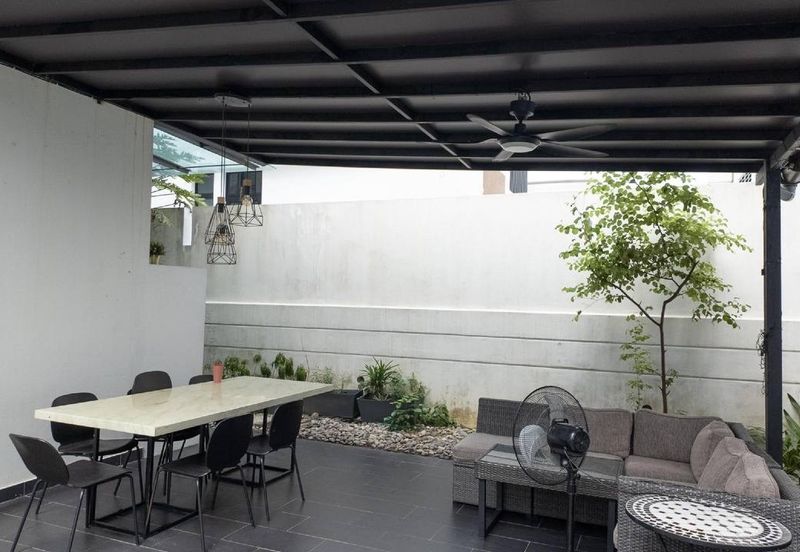 Casa Sutra, Alam Nusantara