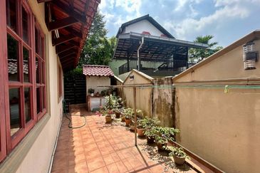 Seksyen 2, Shah Alam