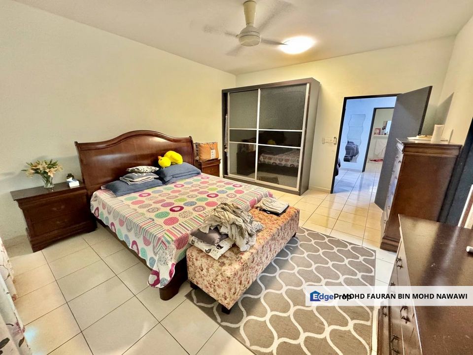 Bangi Avenue 3 Triple Storey (RENOVATED) Seksyen 7 Kajang For Sale, Selangor, Kajang