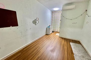 Bangi Avenue 3, Seksyen 7