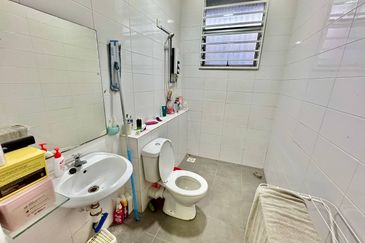 Bangi Avenue 3, Seksyen 7