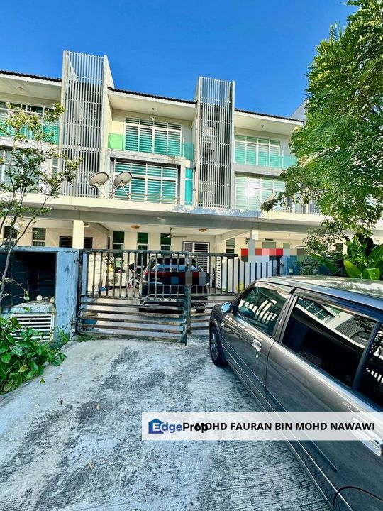 Bangi Avenue 3 Triple Storey (RENOVATED) Seksyen 7 Kajang For Sale, Selangor, Kajang