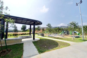 Anggun @ Bandar Ainsdale