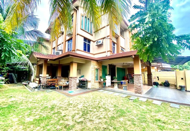 Taman Subang Pelangi