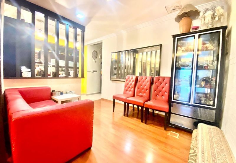 Taman Subang Pelangi