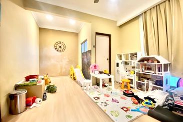 Taman Subang Pelangi