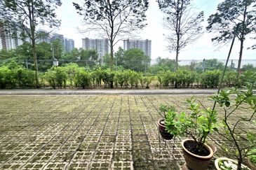 Lake Point Residence