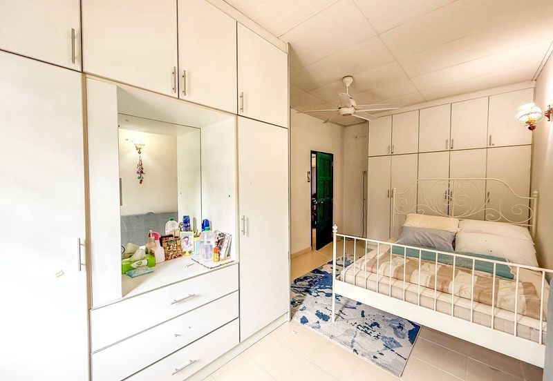 Seksyen 8, Shah Alam