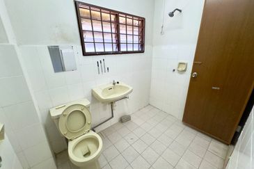 Taman Sri Hijau ( New Green Park )