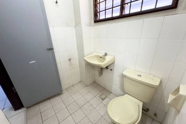 Taman Sri Hijau ( New Green Park )