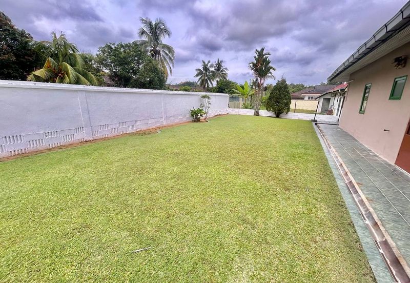 Teluki, Bukit Sentosa