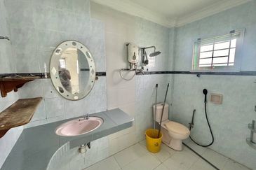 Teluki, Bukit Sentosa