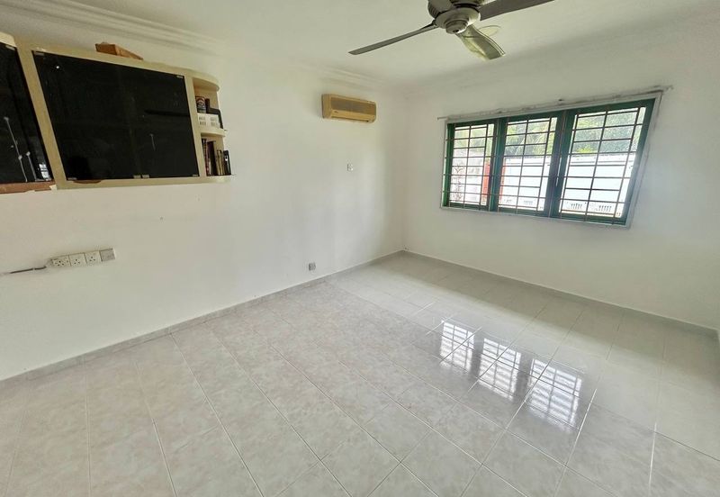 Teluki, Bukit Sentosa